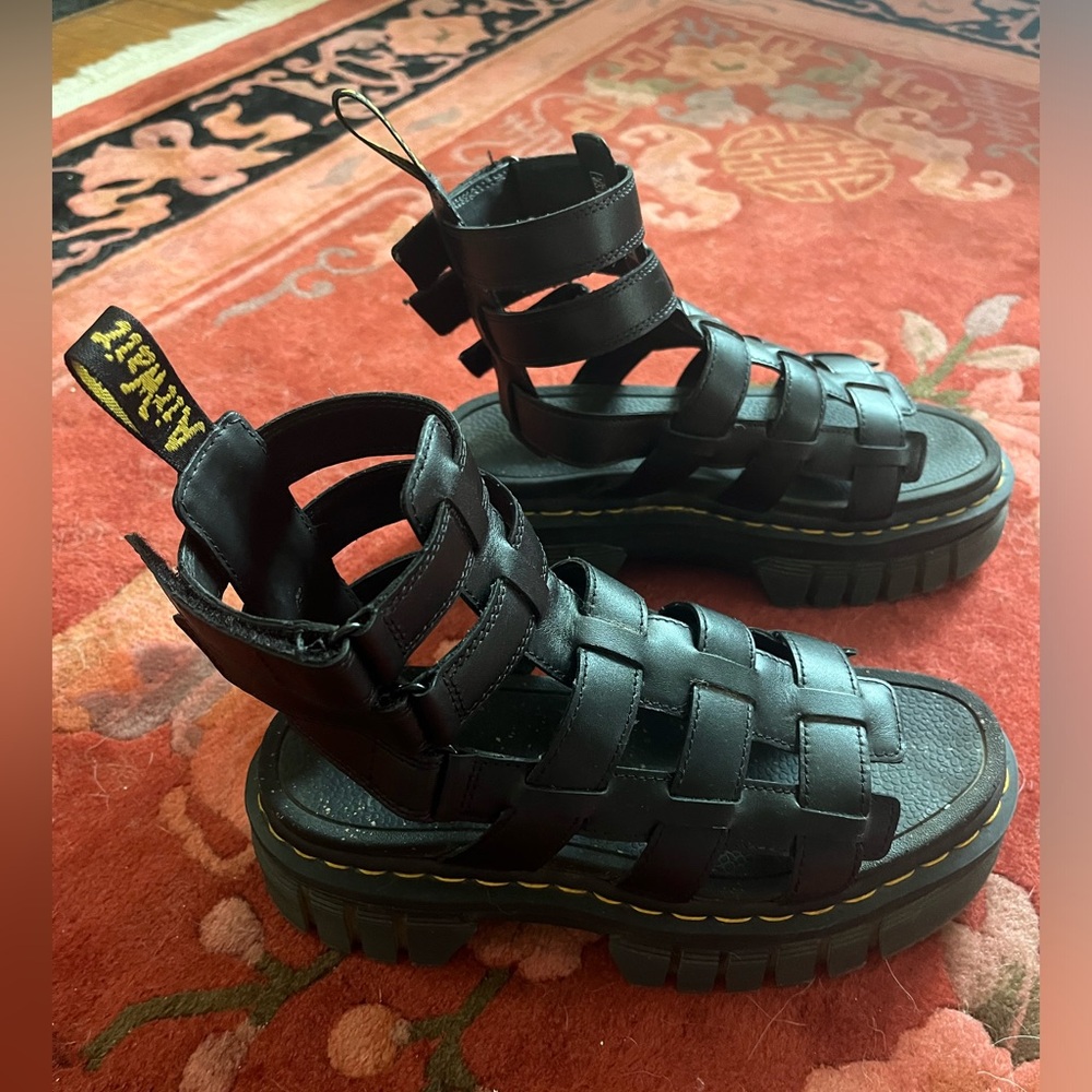 Dr Martens Women’s Gladiator Sandals Docs Size 9